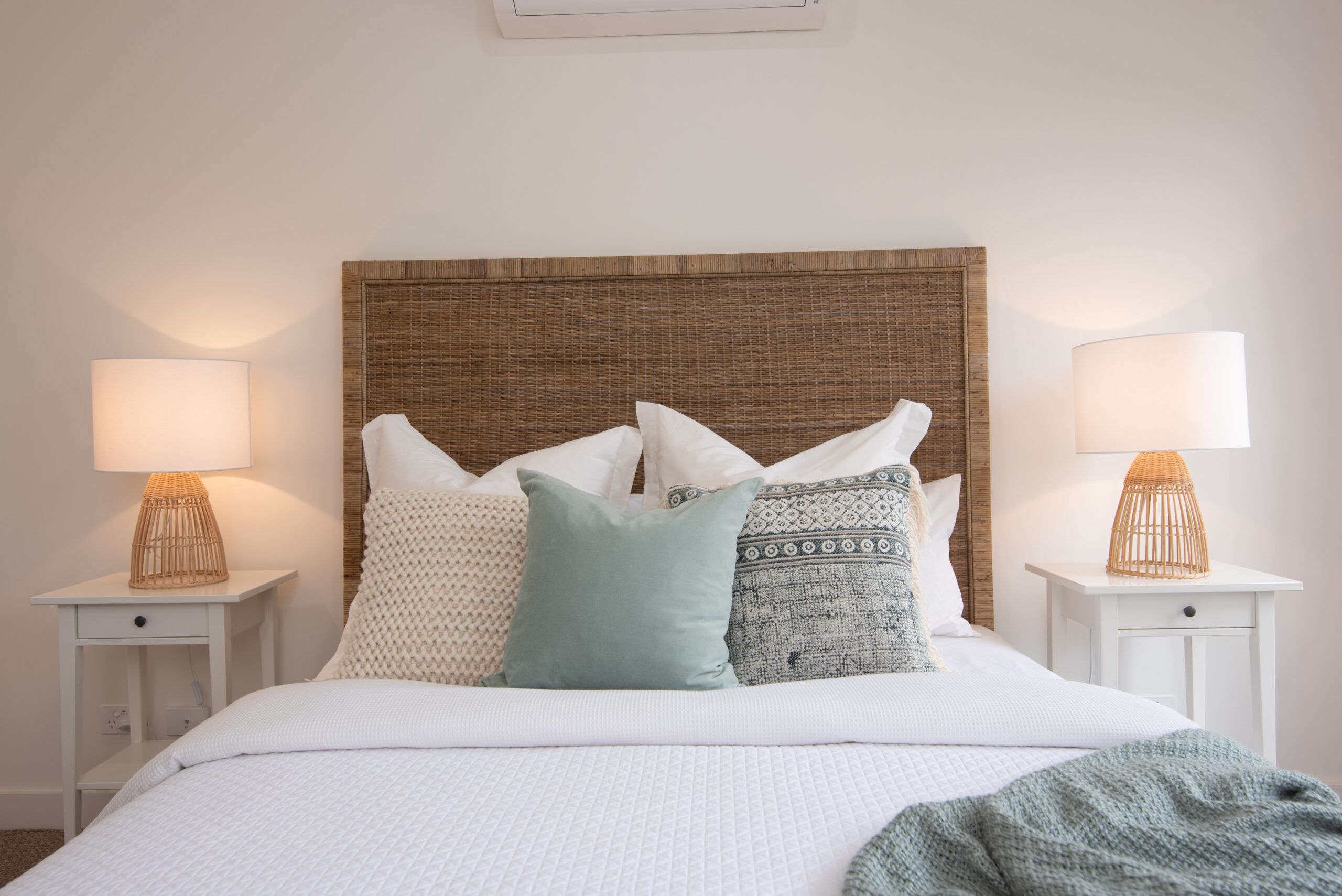 How to Create the Perfect Carolina-Inspired Bedroom